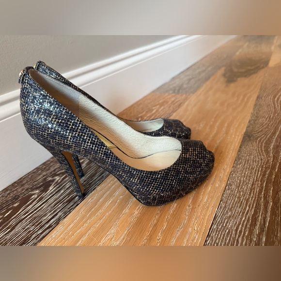 Michael Kors Erika Leopard Print Glitter Platform Peep Toe Pumps Size 7 - Picture 10 of 12